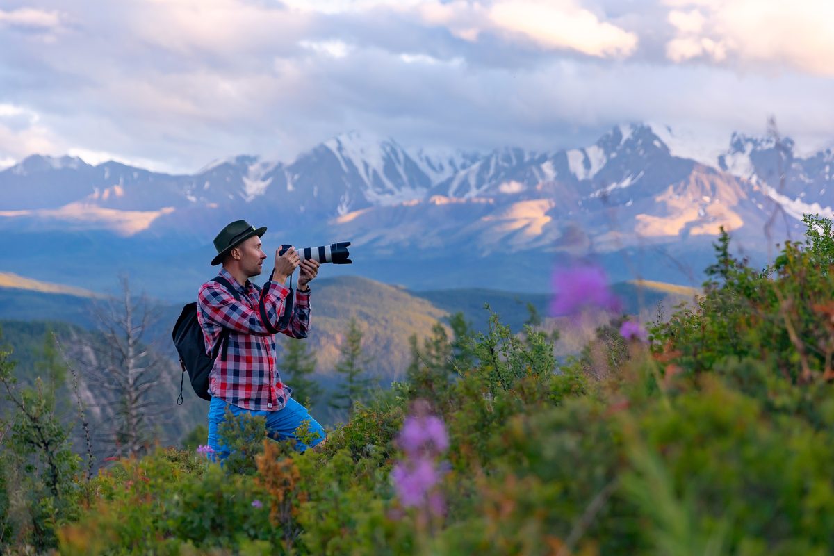 The Professional Photography Workflow: From Shoot to Website Delivery